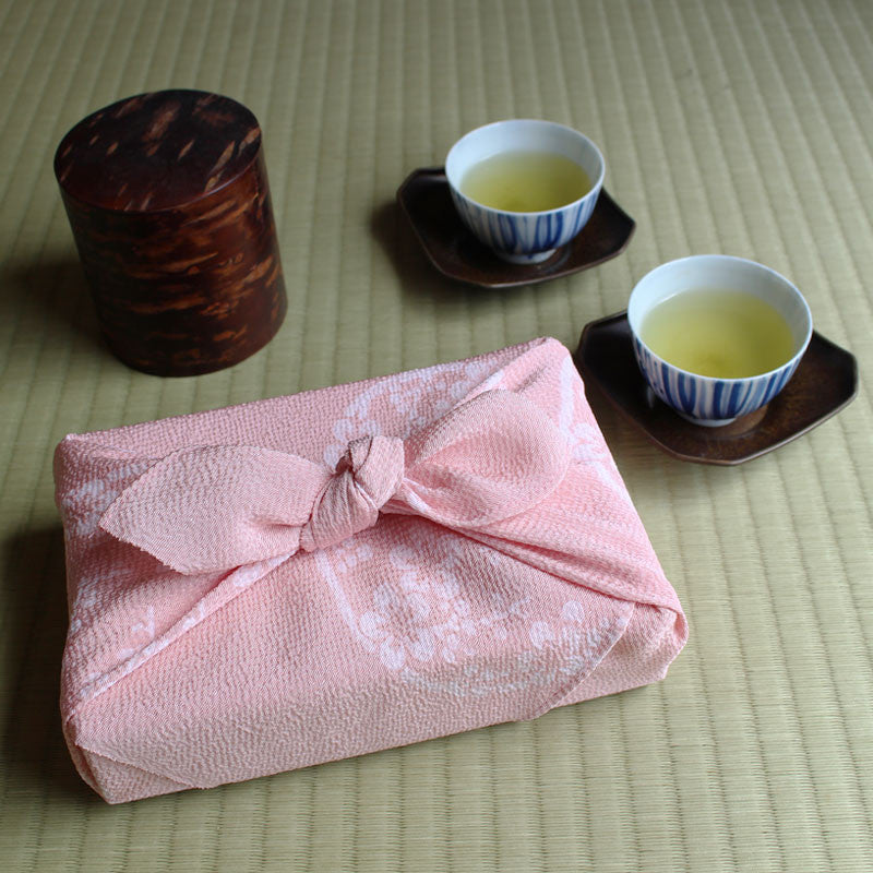 45 KARACHO Soie Chirimen Yuzen Teinture | Abricot Japonais Rose Clair