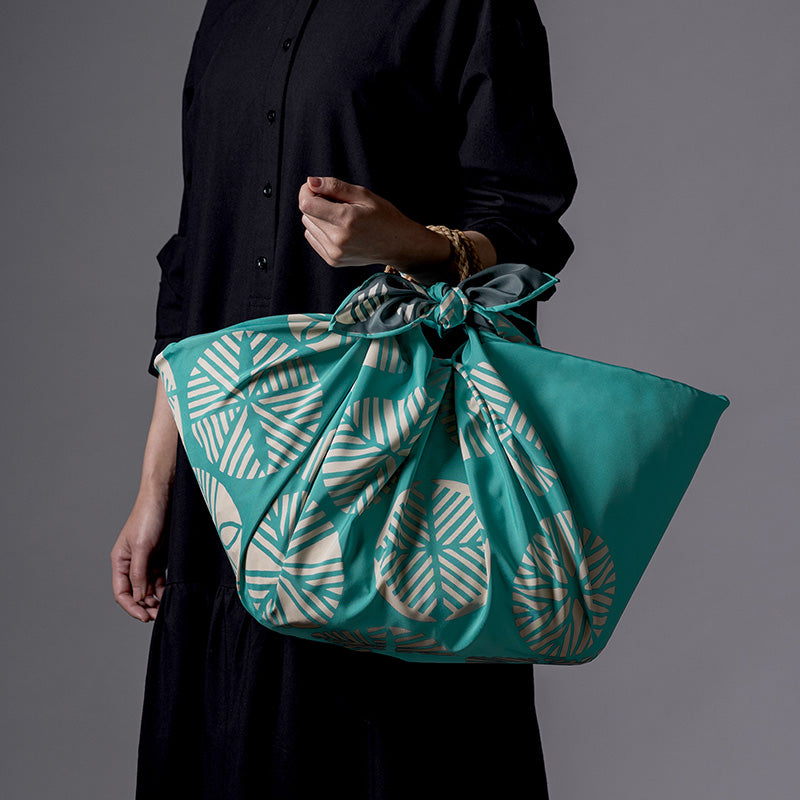 100 Water-repellent recycle  Reversible | Isa monyo Pine Blue Green/Dark Blue Gray