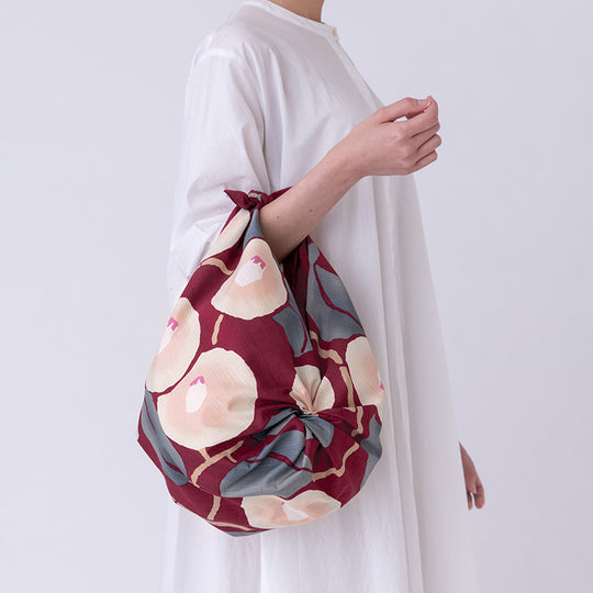 90 Yumeji Takehisa | Camellia Bordeaux